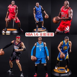 连珠炮！罗伊斯·奥尼尔和布克相继飙中三分 太阳仍旧占据主动
