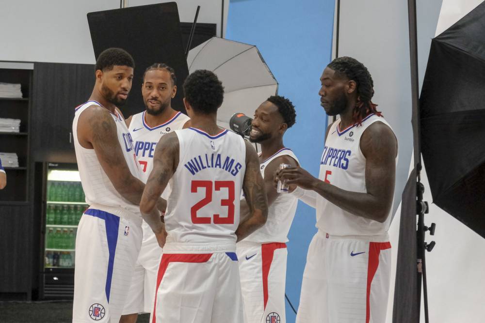 世界杯小组赛赛程公布：最早于北京时间0点开球，最晚于12点开球