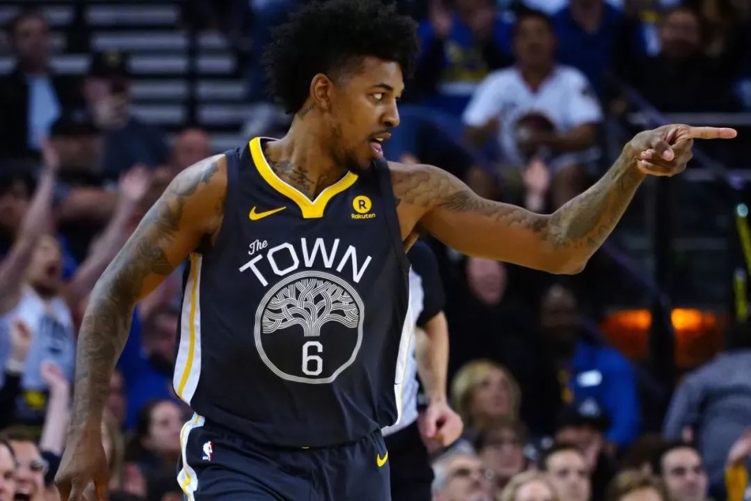 “征服北美”做礼，梅西送别老友