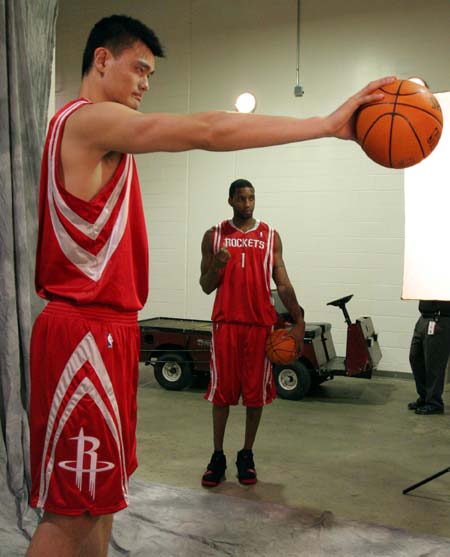 圣路易斯红雀队宣布普侯斯正式进入球队名人堂，球场设立永久铜像